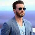 Chris Evans Age, Height, Wife, Bio, Wiki, Family, Net Worth & More